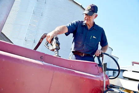 Running on empty: Farmers eye high diesel fuel costs as fall harvest underway